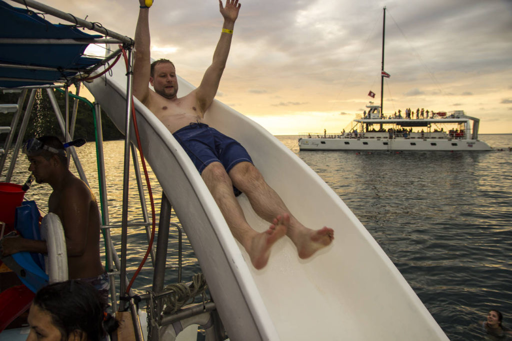 catamaran tour manuel antonio costa rica